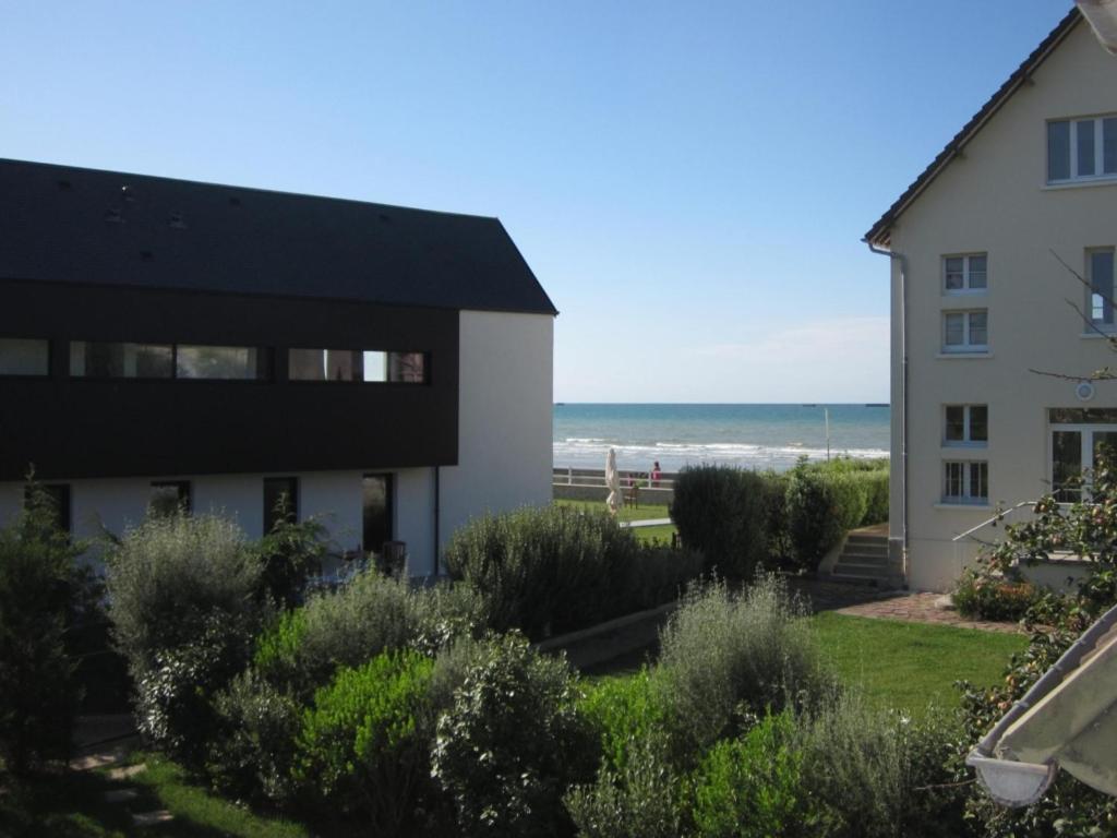 Maisonnette Le Cottage A 50M De La Plage D'Asnelles , 3Km D'Arromanches, 10Km De Bayeux المظهر الخارجي الصورة